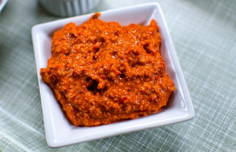 Mhamra- paprikaröra