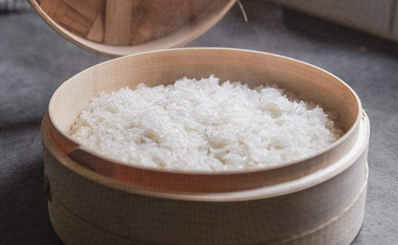 Sticky rice – det klibbiga riset man inte vill leva utan